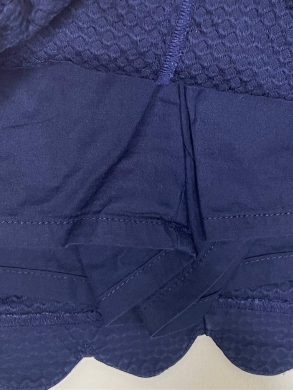 Lilly Pulitzer Colette Scallop Hem Skort Navy Size 2 - Picture 9 of 13